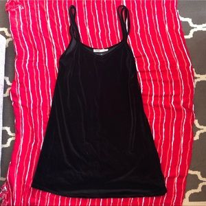 💥FREE with purchase black two strap bodycon dress